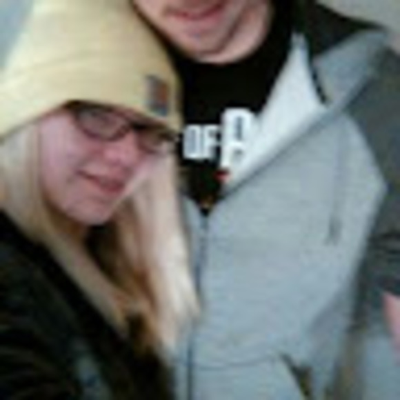 Meet your Posher, Ashley - Picture 1 of 1